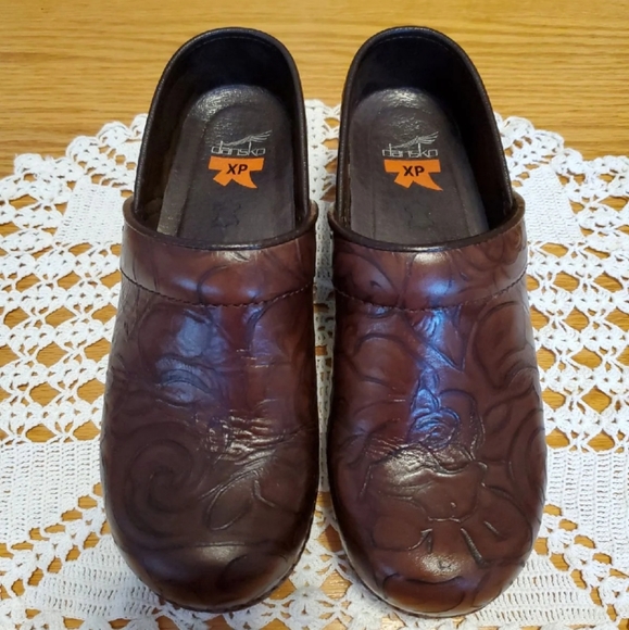dansko xp size 37